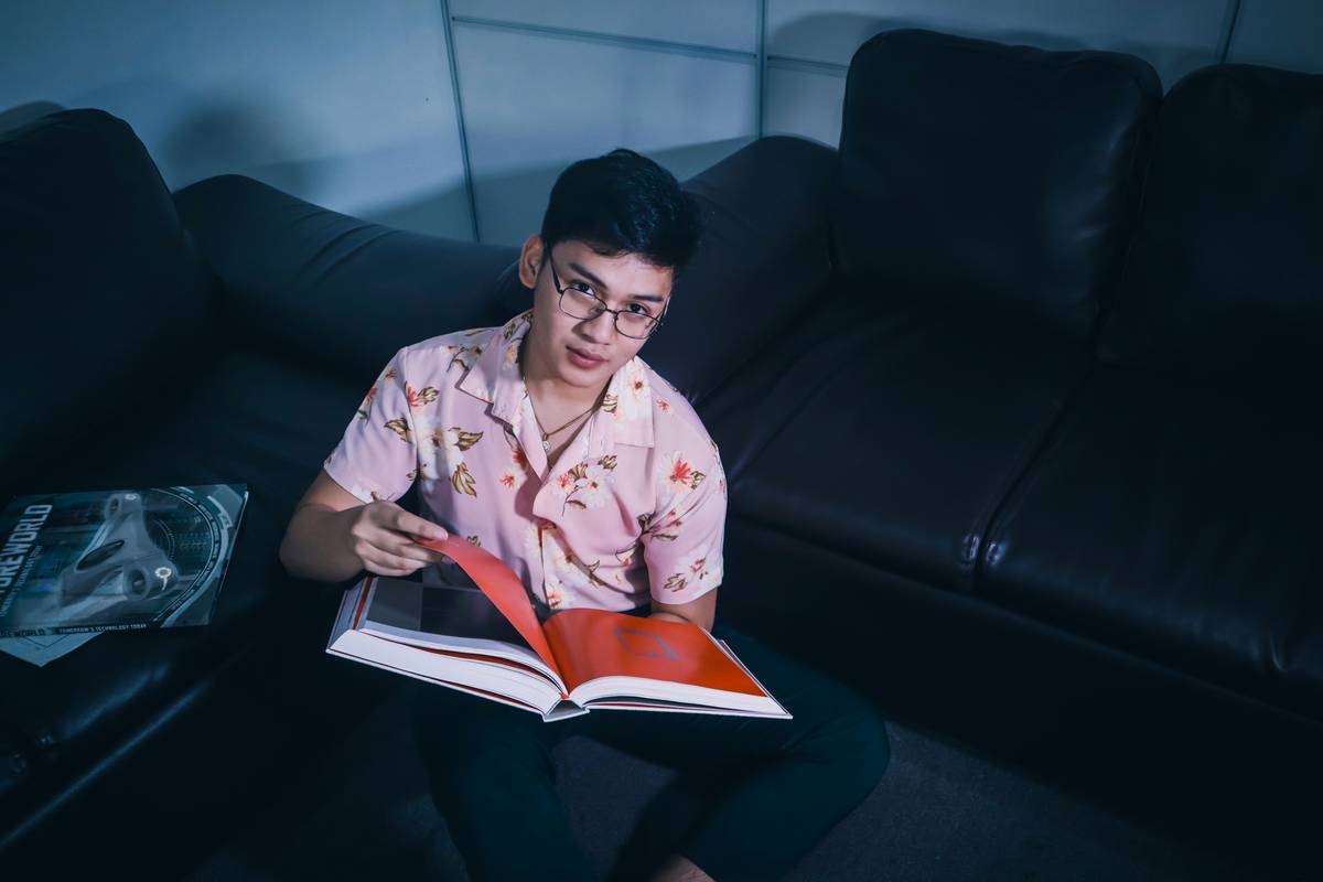 Zombie Apocalypse Books for Young Adults: 7 Proven Picks to Avoid Boring Survival Stories
